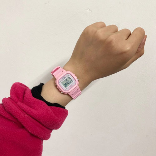 카시오 핑크 전자 시계